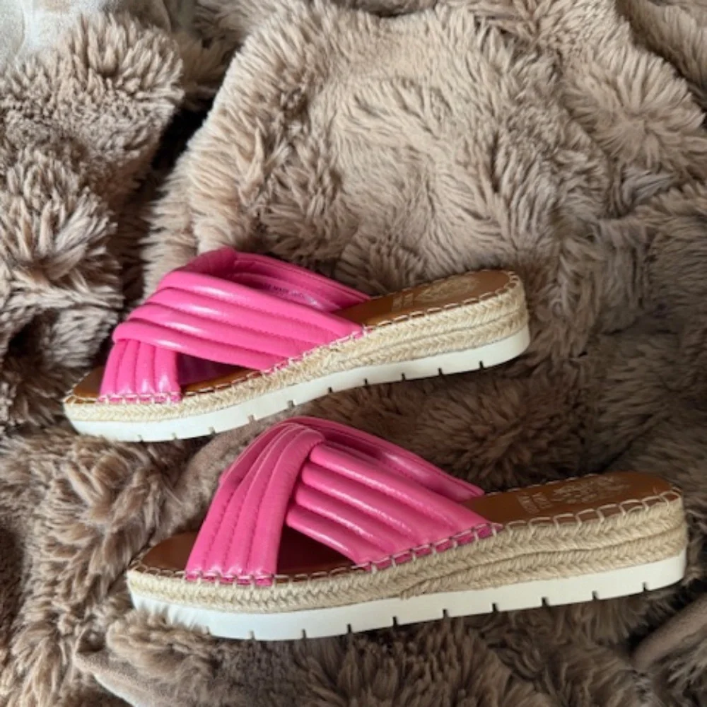 Vince Camuto Leather Melysa Sandals - Picture 2 of 3